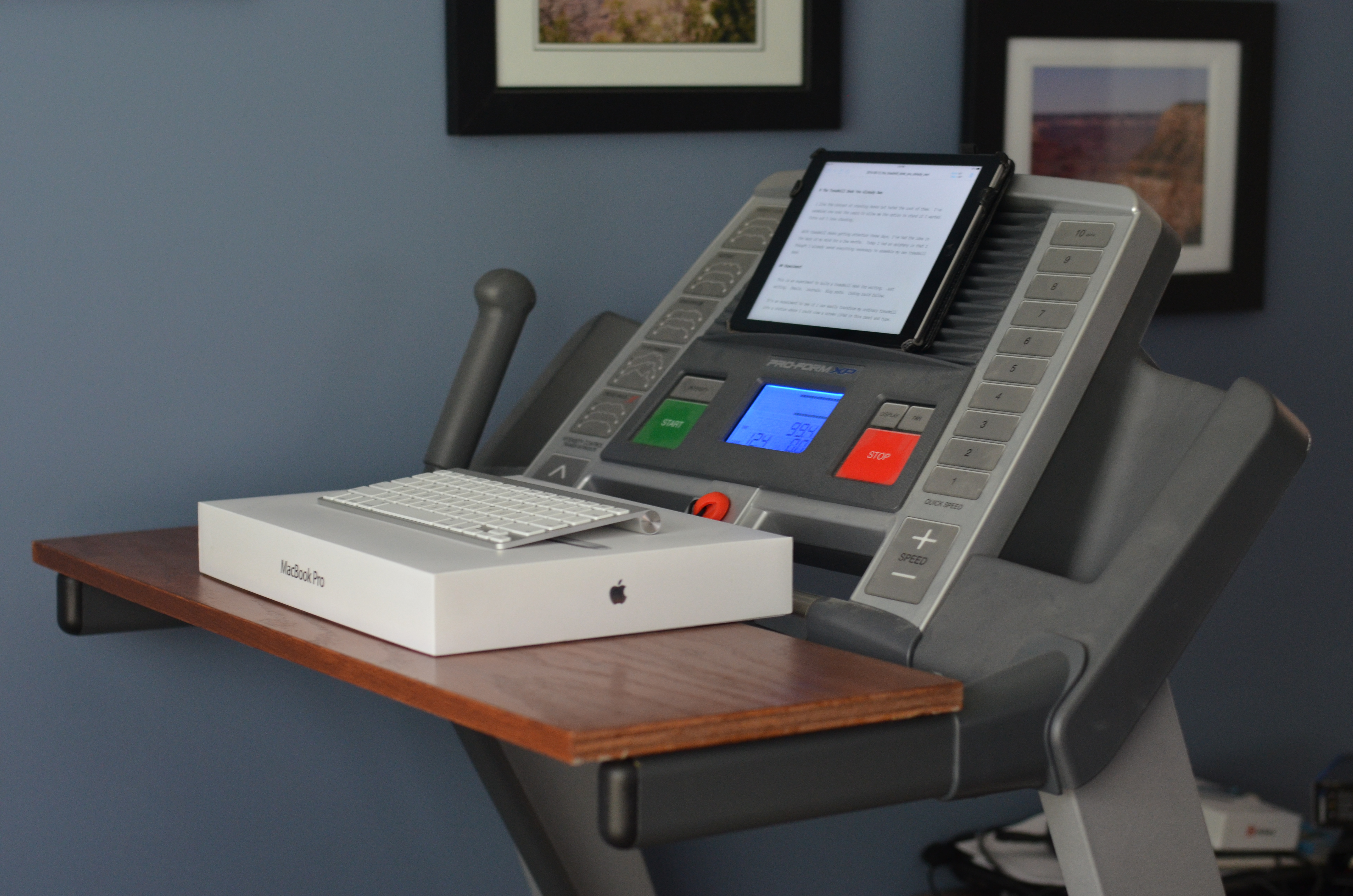 Treadmill desk